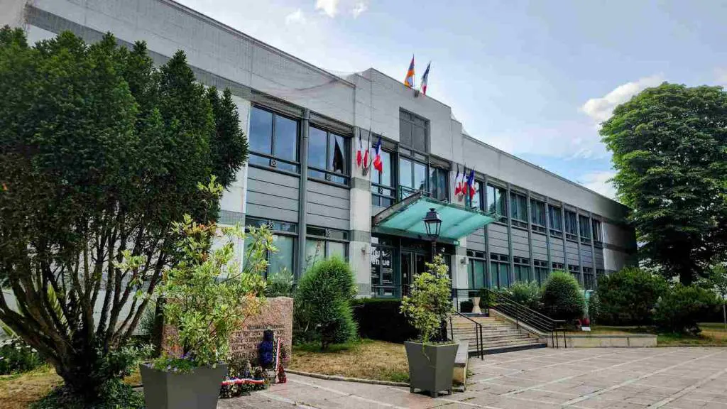 Hommage à André Aubry au Conseil municipal d&rsquo;Antony