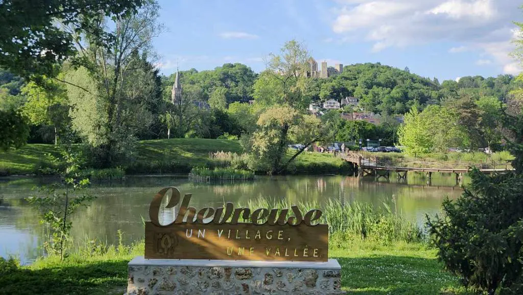 Châteaux et nature en vallée de Chevreuse au départ d’Antony